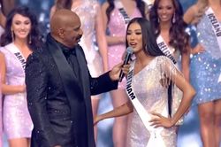 Kim Duyên trượt top 10 Hoa hậu Hoàn vũ 2021