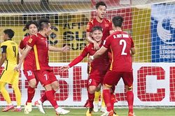 Thắng to Malaysia, tuyển Việt Nam đẳng cấp cỡ nào?