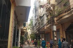 Hà Nội: Cháy lớn tại ngôi nhà 5 tầng ở quận Thanh Xuân