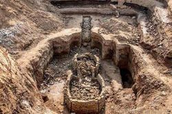 Kinh ngạc: Ngôi mộ bị 'mộ tặc' xâm phạm đến 12 lần nhưng vẫn toàn vẹn và bí mật đằng sau