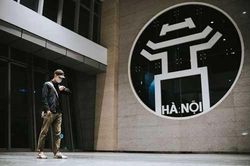 Loạt góc check-in chuẩn ở ga Cát Linh ngày vắng khách