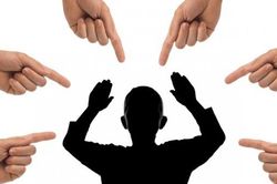 Pháp hình sự hóa hành vi bắt nạt học đường