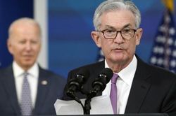 Bitcoin và thị trường tiền điện tử nín thở chờ quyết định của Fed