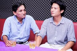 Con trai Thương Tín muốn thay bố giữ tiền NSƯT Trịnh Kim Chi trao lại