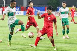 HLV Park nhận tin cực vui về chấn thương của Công Phượng