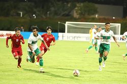 Tuyển Việt Nam 'tọa sơn quan hổ đấu'