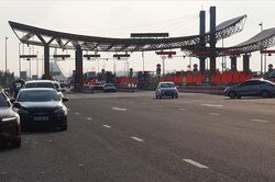 Người đến tỉnh Quảng Ninh bắt buộc phải cài ứng dụng PC-Covid và khai báo y tế điện tử
