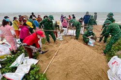 Miền Trung lên phương án ứng phó với bão Rai