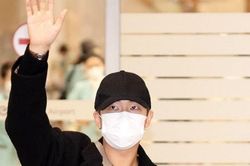 RM BTS bỗng hứng chỉ trích vô lý khi về Hàn Quốc, nhìn cách ứng xử mà phục