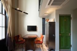 Bị vây kín 3 mặt, nhà trong ngõ vẫn cực thông thoáng