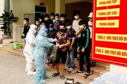Hà Nội lại ghi nhận số ca COVID-19 kỷ lục trong ngày 17/12
