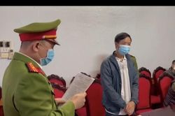 Nâng khống công nợ, Giám đốc thư viện tỉnh Hòa Bình bị bắt giam