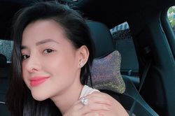 Ngân 98 đáp trả khi bị nói có tiền đi thẩm mỹ là đẹp: 'Có thấy mấy ca bị hư chưa?'