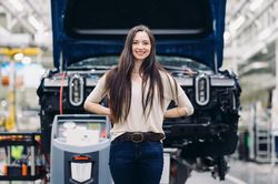 Đối thủ của Tesla đặt mục tiêu sản xuất 600.000 xe điện vào năm 2024