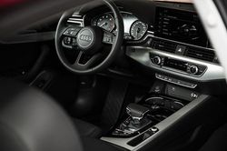 Audi đầu tư 18 tỷ euro vào phát triển xe điện và xe lai