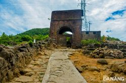 Khởi công dự án bảo tồn, tu bổ, phục hồi và phát huy giá trị di tích Hải Vân quan