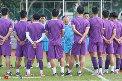 Tuyển Việt Nam không xáo trộn kế hoạch vì Thái Lan