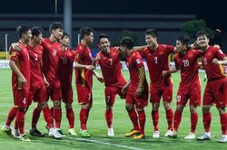 Việt Nam vào bán kết AFF Cup 2020 với 'kỷ lục khó tin'