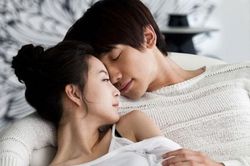 4 kiểu đàn ông dù có vợ đẹp con ngoan vẫn ham ''của lạ'', sẵn sàng đánh đổi gia đình để lấy hư vinh