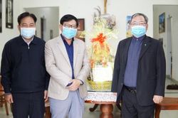 Chính trị - Xã hội Chính trị - Xã hội Mặt trận tỉnh thăm, chúc mừng giáng sinh năm 2021