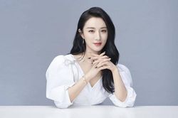 'Nữ hoàng livestream' của Trung Quốc bị phạt hơn 4.800 tỷ đồng vì trốn thuế