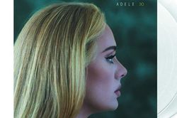 Adele tuần thứ 4 liên tiếp giữ quán quân Billboard 200