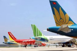 Phó Thủ tướng yêu cầu sớm có hướng dẫn để mở lại bay quốc tế