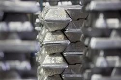 EU áp thuế bổ sung đối với nhôm cán nhập khẩu từ Trung Quốc
