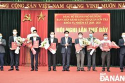 Quận Sơn Trà công bố công tác cán bộ