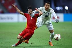 Tuyển Việt Nam thất bại 0-2 trước Thái Lan trong trận bán kết lượt đi AFF Cup 2020