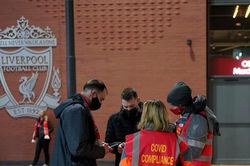 Ngoại hạng Anh: Trận đấu của Liverpool bị hoãn vì Covid-19