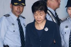 Được ân xá, bà Park Geun-hye gửi lời tới Tổng thống Moon jae-in