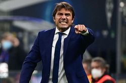 Bóng đá hôm nay 25/12: MU tính rút ruột Leipzig. HLV Conte phàn nàn về Ngoại hạng Anh