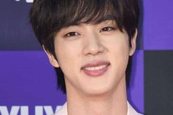 Jin BTS: Tài năng đặc biệt mà chỉ người thân thiết lắm mới biết