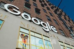 Hoạt động kinh doanh của Google tại Nga tiếp tục 'trục trặc'