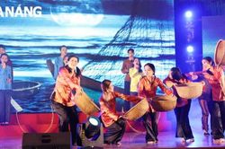 Khai mạc triển lãm ảnh 'Sơn Trà - 25 năm thành tựu và phát triển'