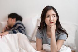 Vợ bàng hoàng nghe chồng nói: 'Anh không yêu em!'