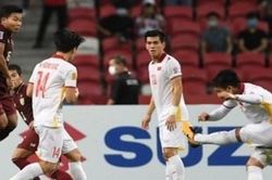 Chia tay AFF Cup 2020, đội tuyển Việt Nam chưa thể về nước ngay