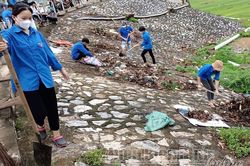 Tuổi trẻ Mường Lay học và làm theo Bác