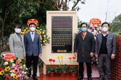 Khánh thành Bia lưu niệm Ban Biên tập Báo Cứu quốc - tiền thân Báo Đại Đoàn Kết