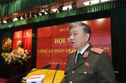 Tuyệt đối không dung thứ các trường hợp tiếp tay, bảo kê cho tội phạm