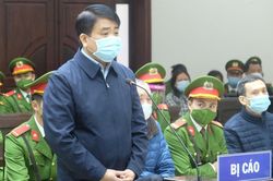 Cựu Chủ tịch Hà Nội Nguyễn Đức Chung: 'Không thể nào vợ làm chồng chịu'