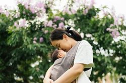 Khảo sát ở Anh: Cứ 10 người mẹ có 1 người không biết cha của con mình là ai