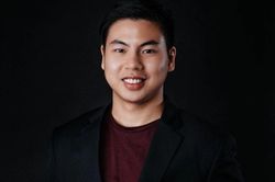 Từ kẻ trộm thành CEO công ty truyền thông ở Singapore