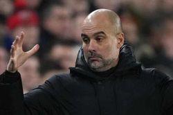 Ngoại hạng Anh: Man City dẫn đầu, Pep Guardiola vẫn thận trọng; Thomas Tuchel 'cáu' vì Covid-19; đội hình Man Utd khá đầy đủ