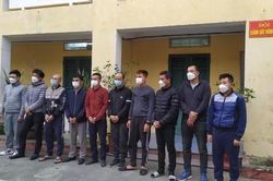 Đánh sập đường dây cá độ 8.400 tỷ đồng, thu nhiều vũ khí 'nóng'