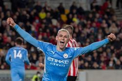 Kết quả Ngoại Hạng Anh: Man City bỏ xa Chelsea, Liverpool