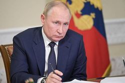 Ông Putin phản ứng trước cảnh báo của Tổng thống Mỹ về lệnh trừng phạt