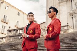 Hình ảnh hài hước của Quốc Cơ Quốc Nghiệp tại Tây Ban Nha