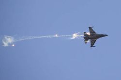 Israel tuyên bố không cần xin phép Mỹ nếu muốn tấn công Iran